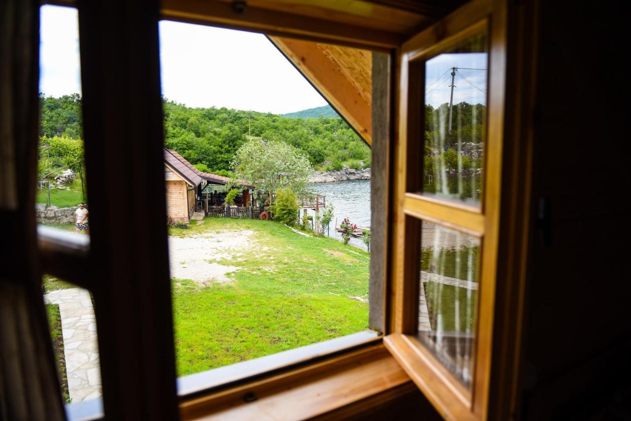 Apartmani Kod Draskovica Nikšić Buitenkant foto