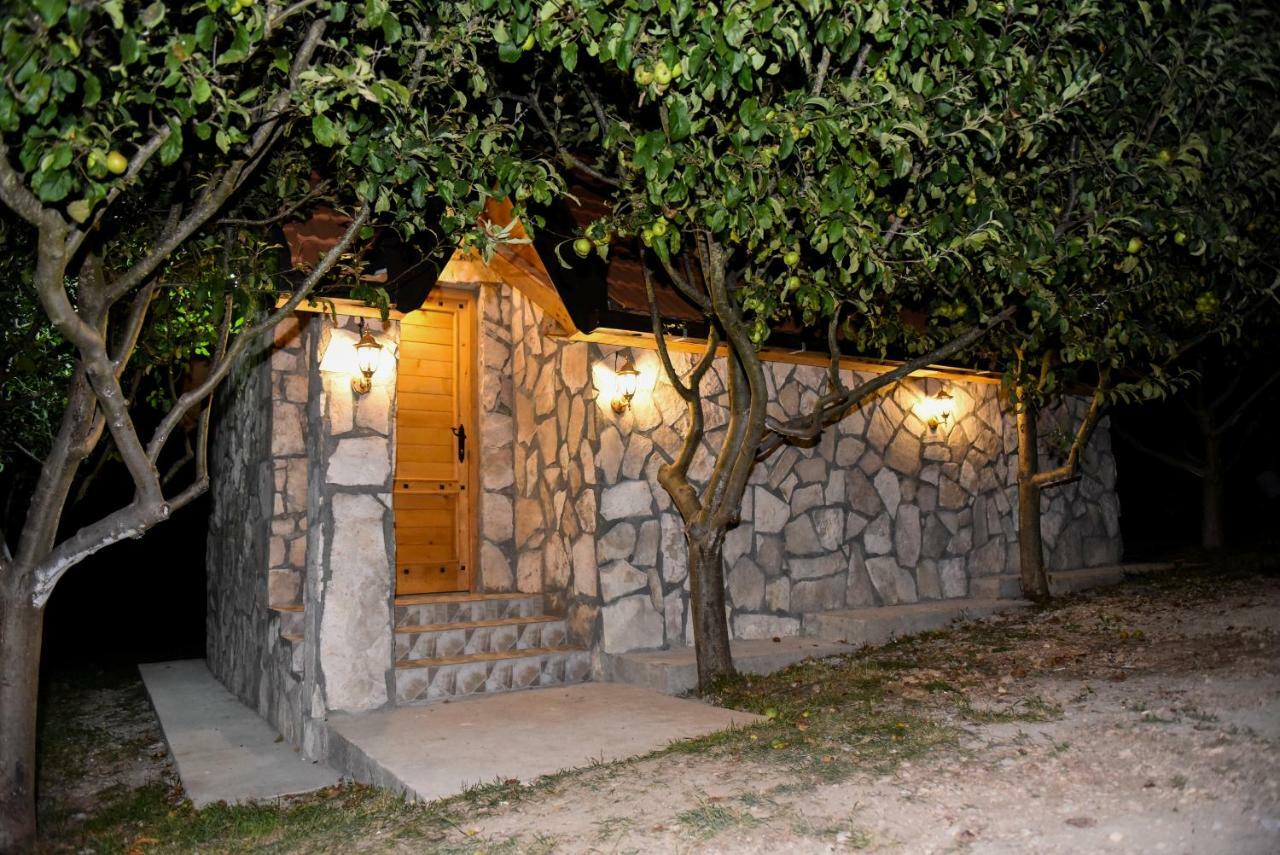 Apartmani Kod Draskovica Nikšić Buitenkant foto